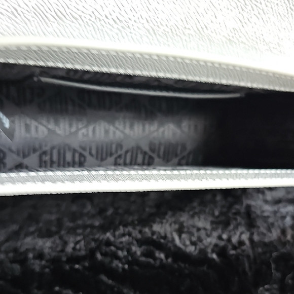 Kurt Geiger Silver Crossbody Bag with Structured Design and Flap Closure NWT - Picture 7 of 10